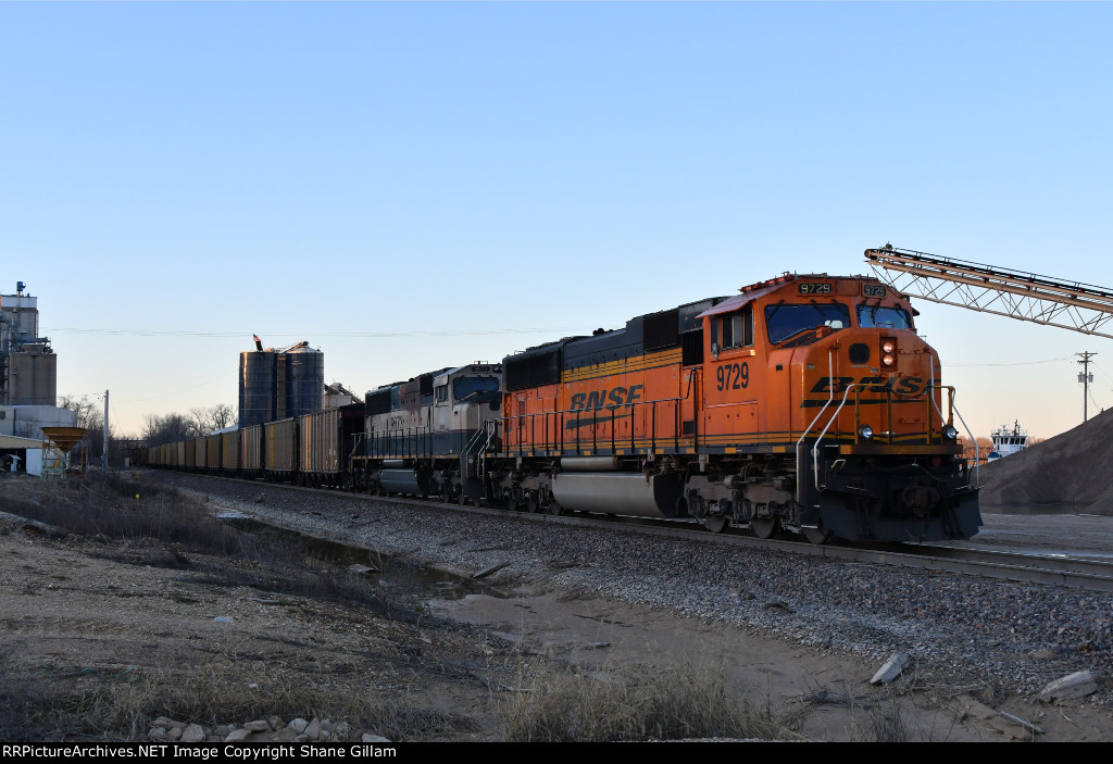 BNSF 9729